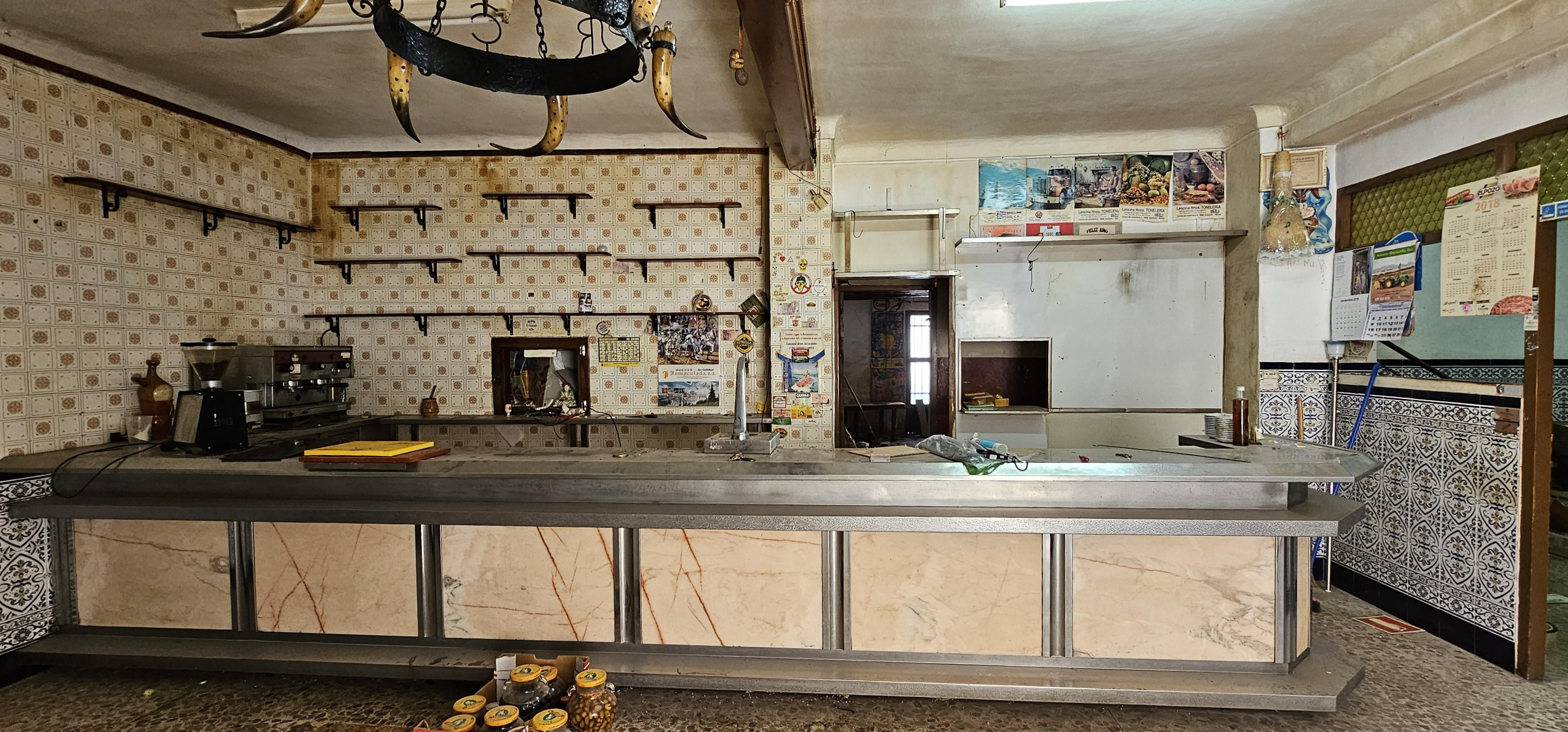 Casa Adosada Y Restaurante En Venta En Aledo - imagen 5