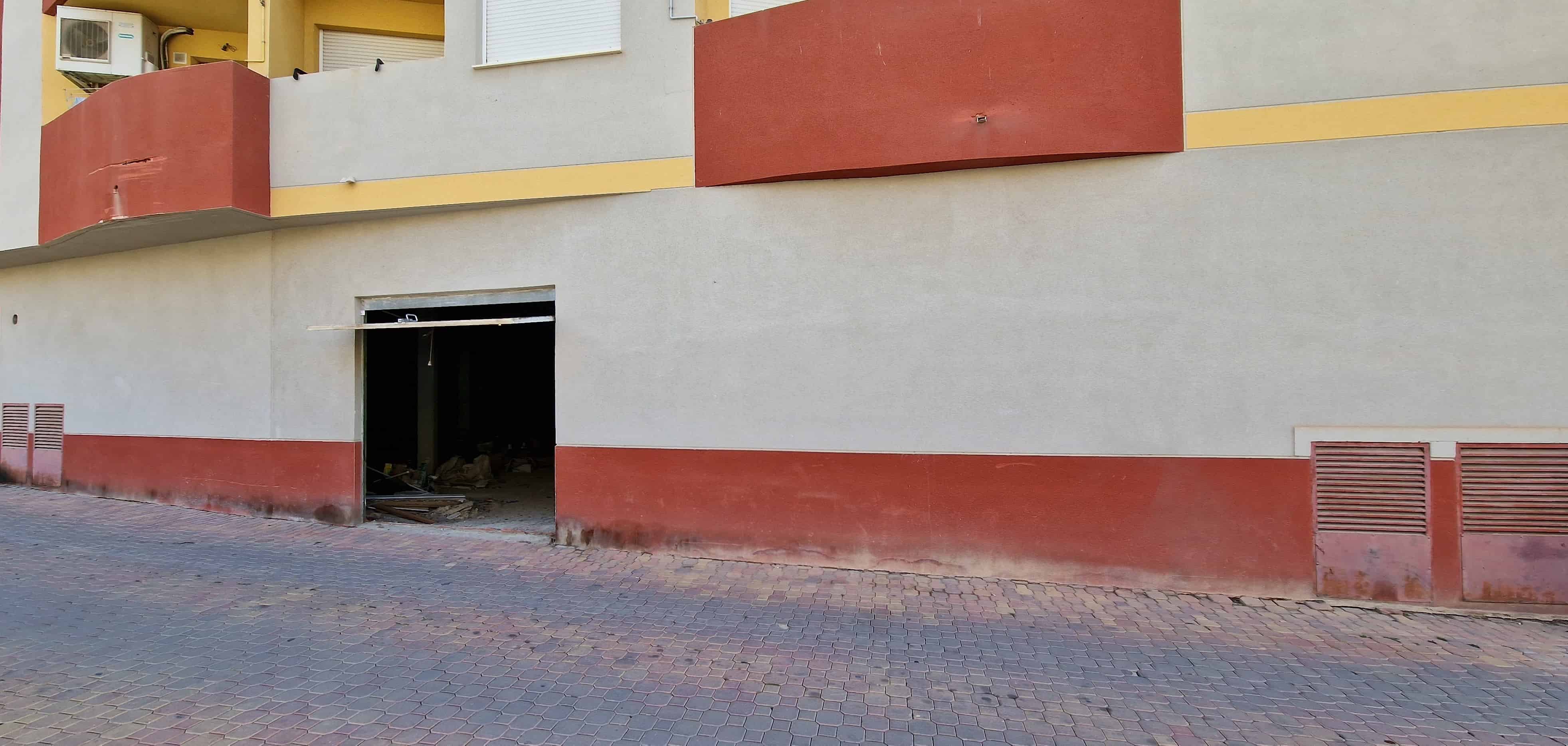 Local comercial en venta en Totana - Zona Pabellon