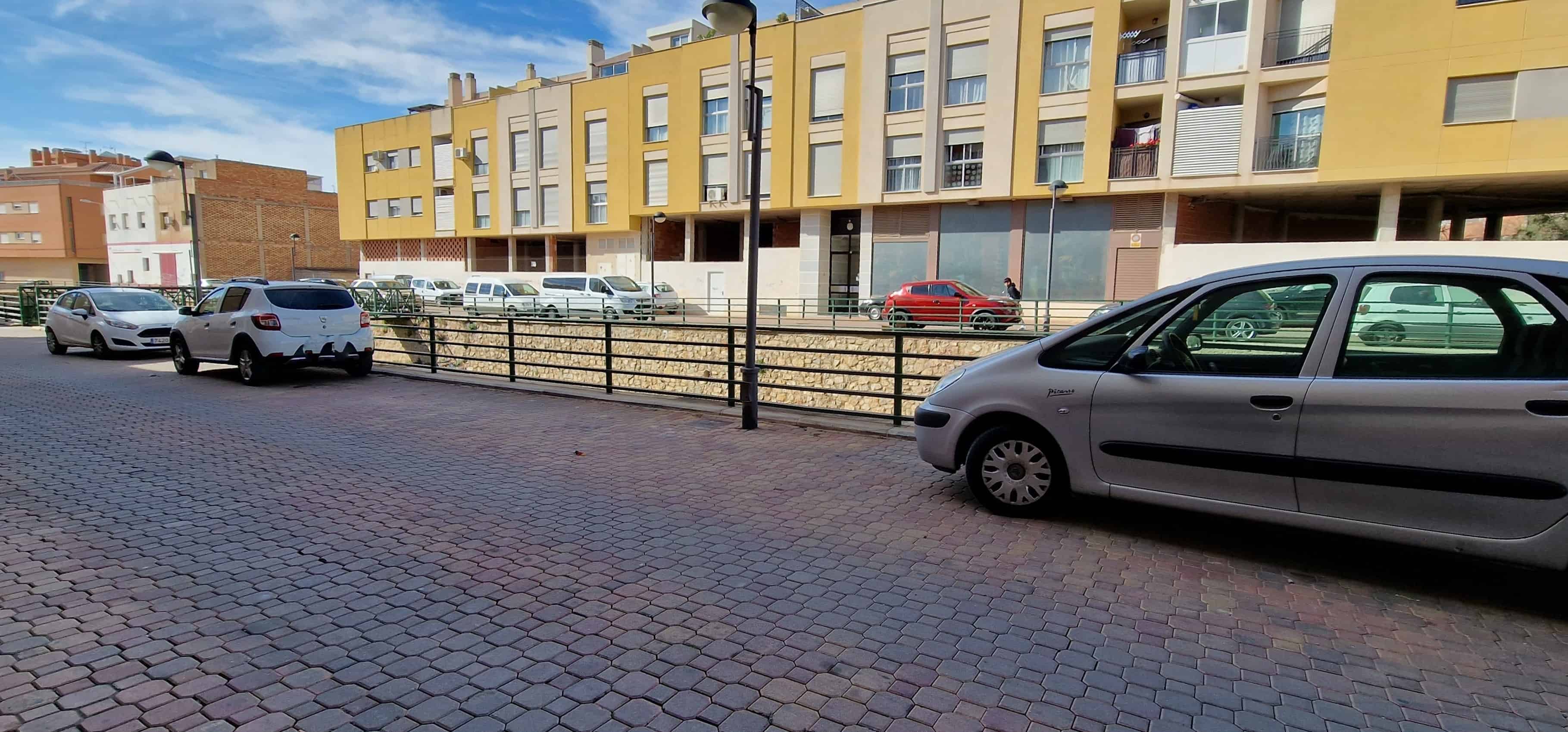Local comercial en venta en Totana - Zona Pabellon - imagen 4