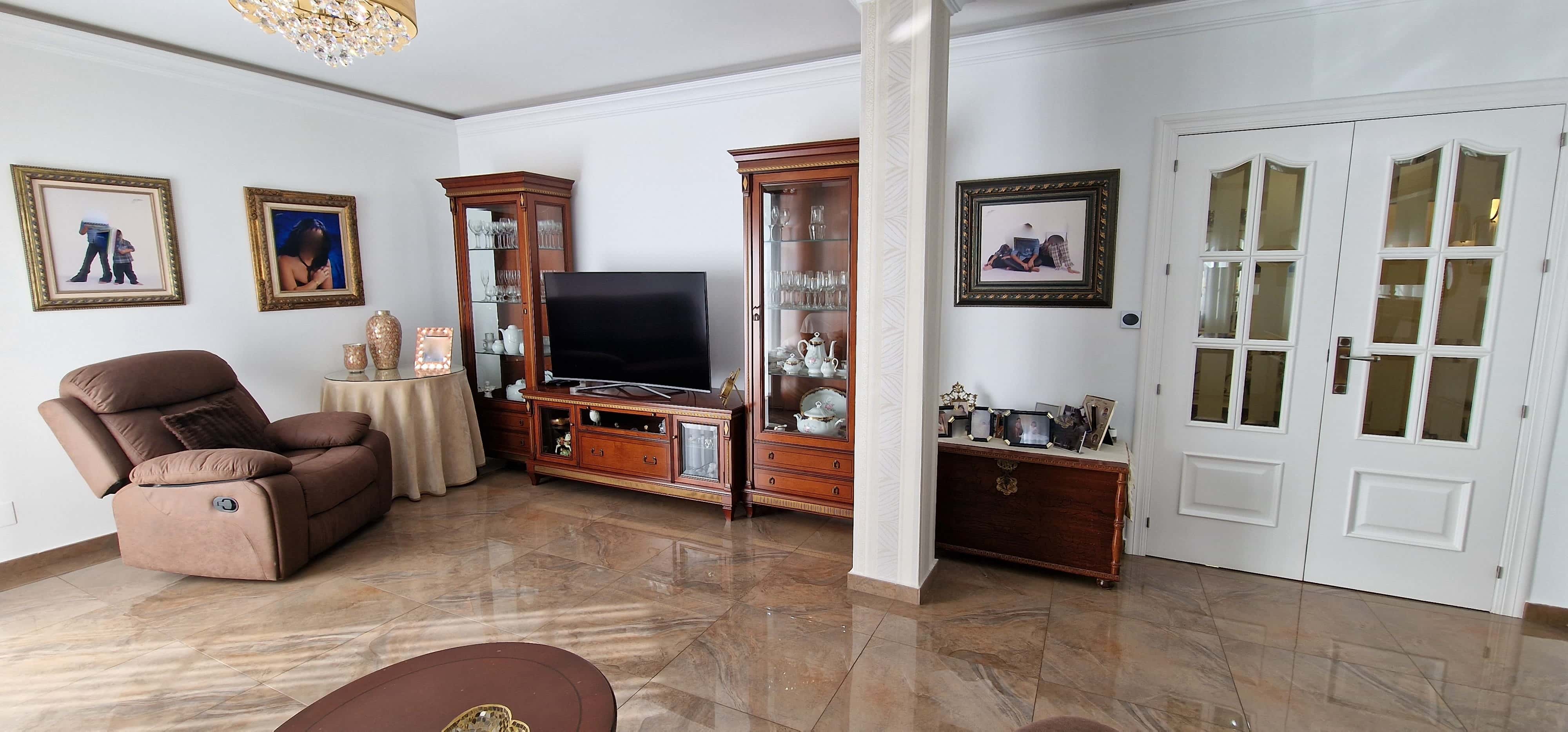 Venta Casa Unifamiliar Adosada (Era Alta) Garaje Cerrado