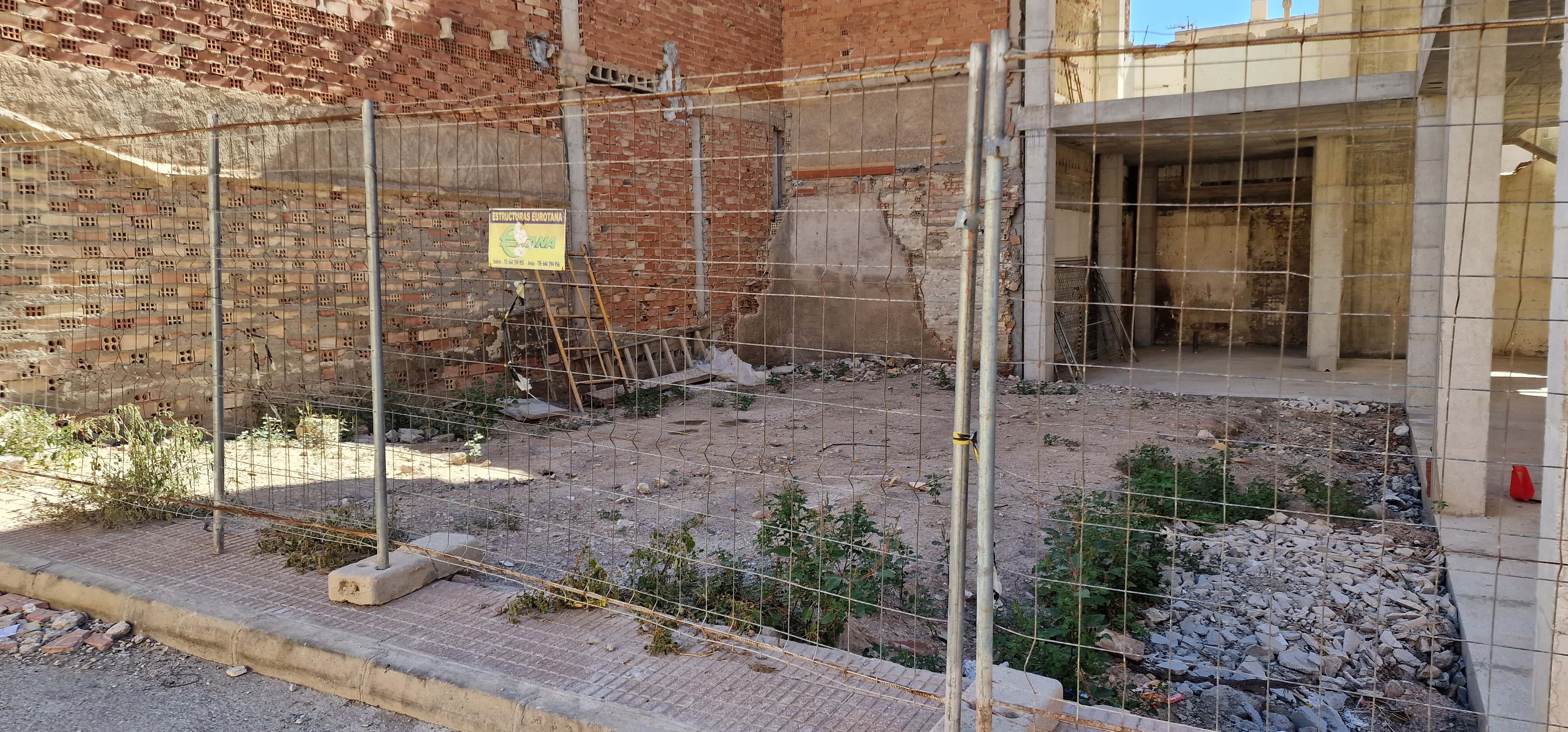 Venta Solar Urbano (Calle Damian Lopez) 95 m2