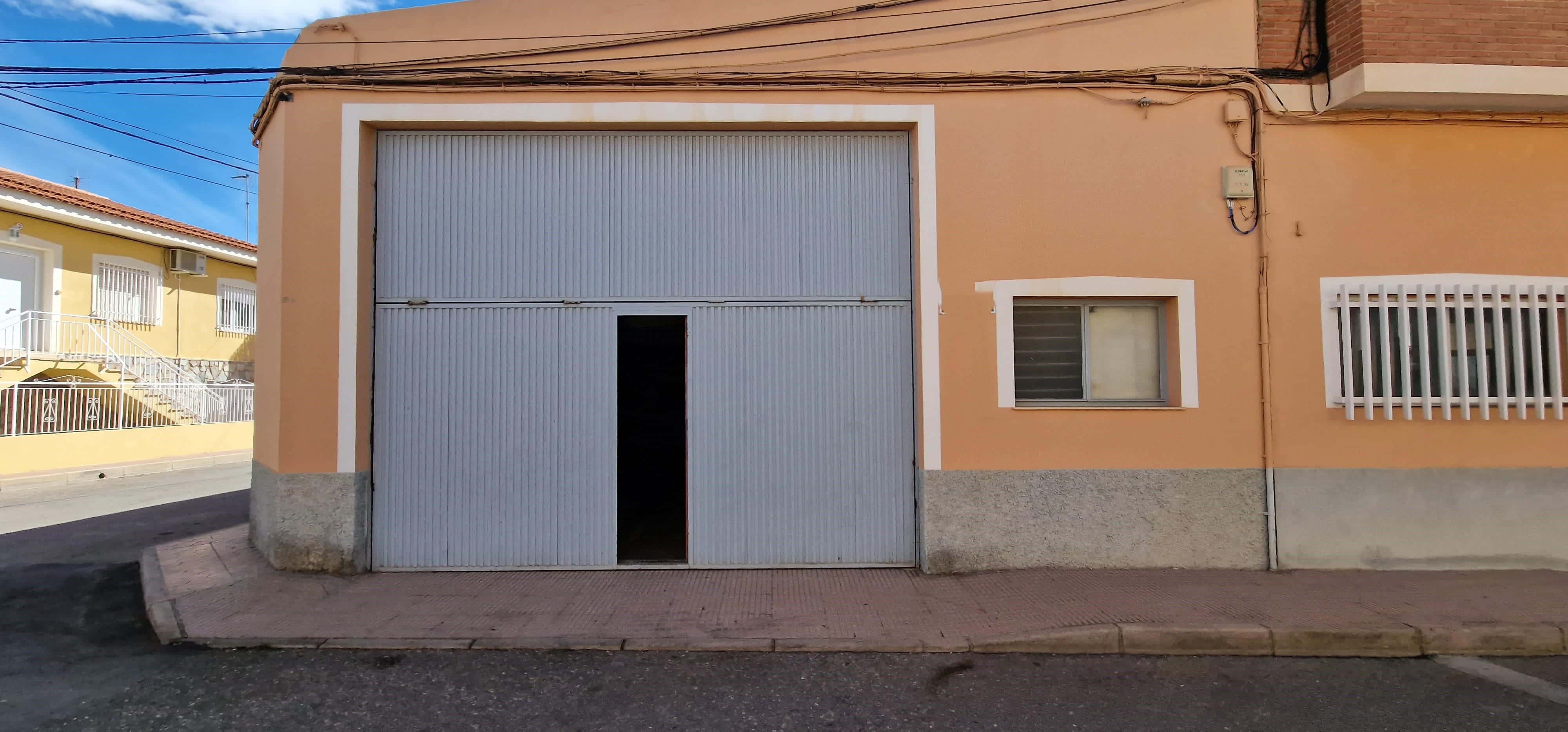 Venta nave industrial en Calle Teniente Pérez Redondo - imagen 2