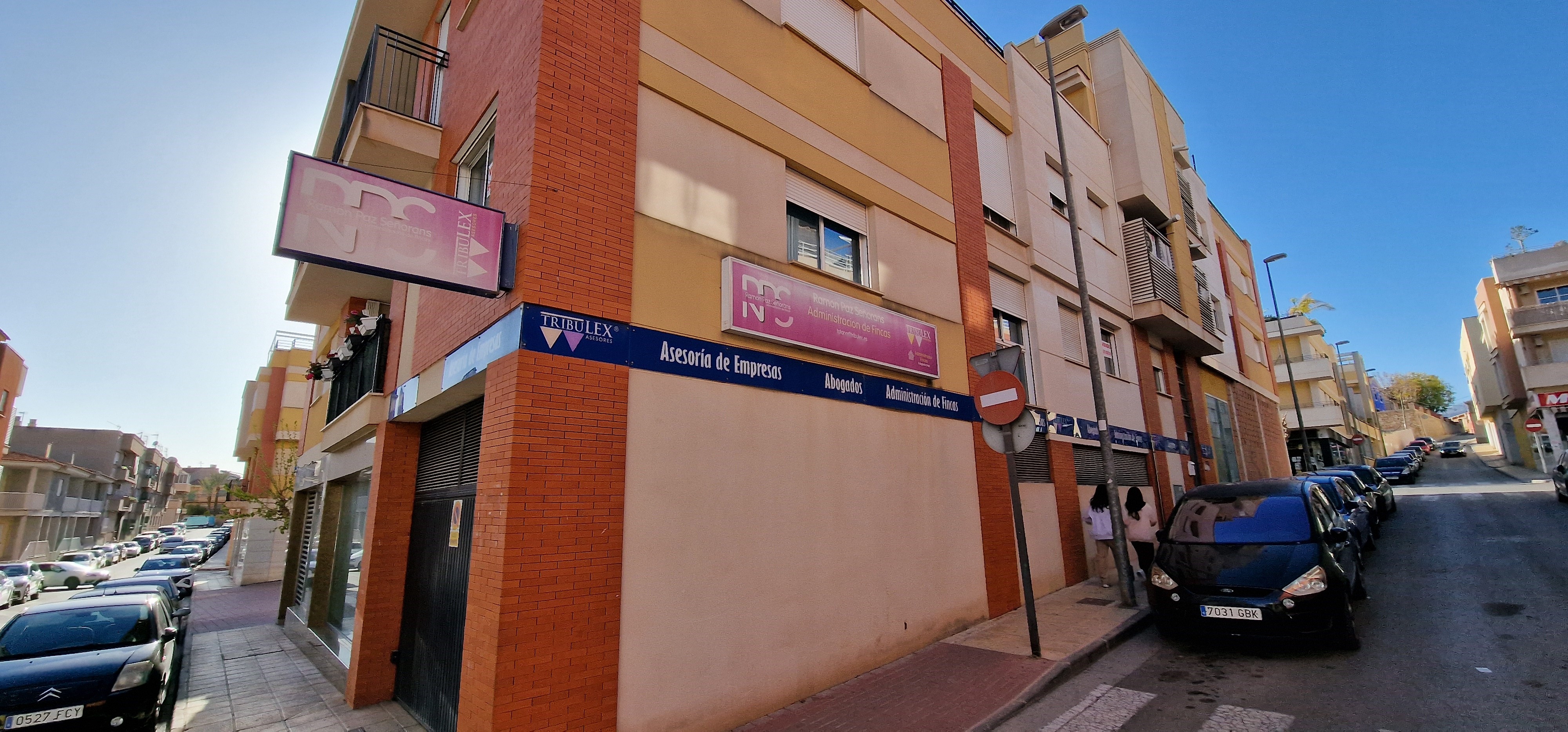 Venta Local Oficina En La Ceramica Amueblado - imagen 2