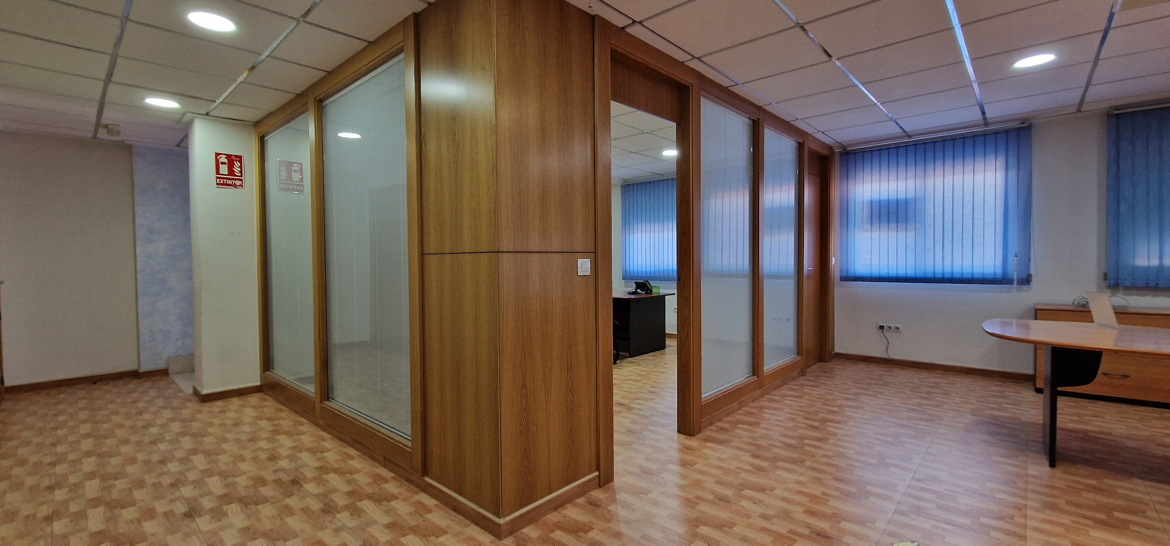 Venta Local Oficina En La Ceramica Amueblado - imagen 7