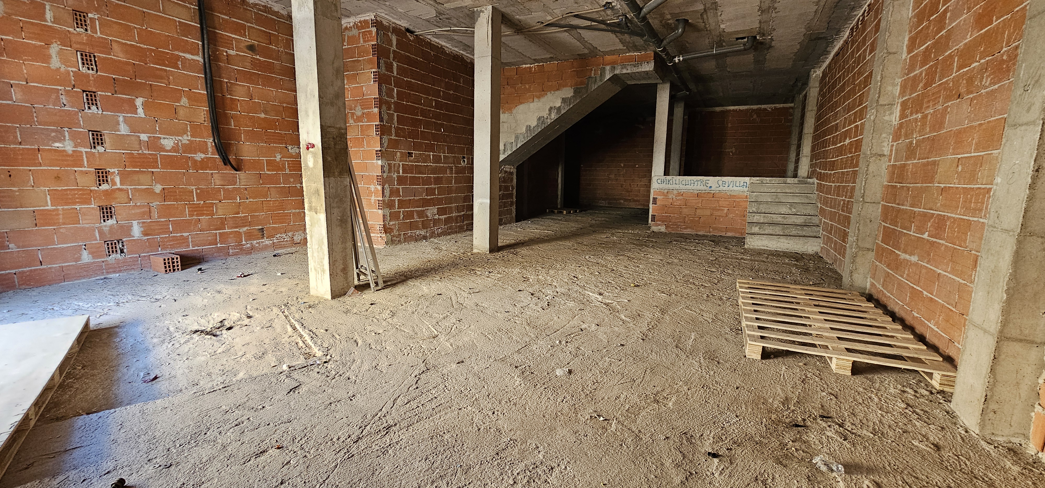 Venta Local (El Parral) 160 m2