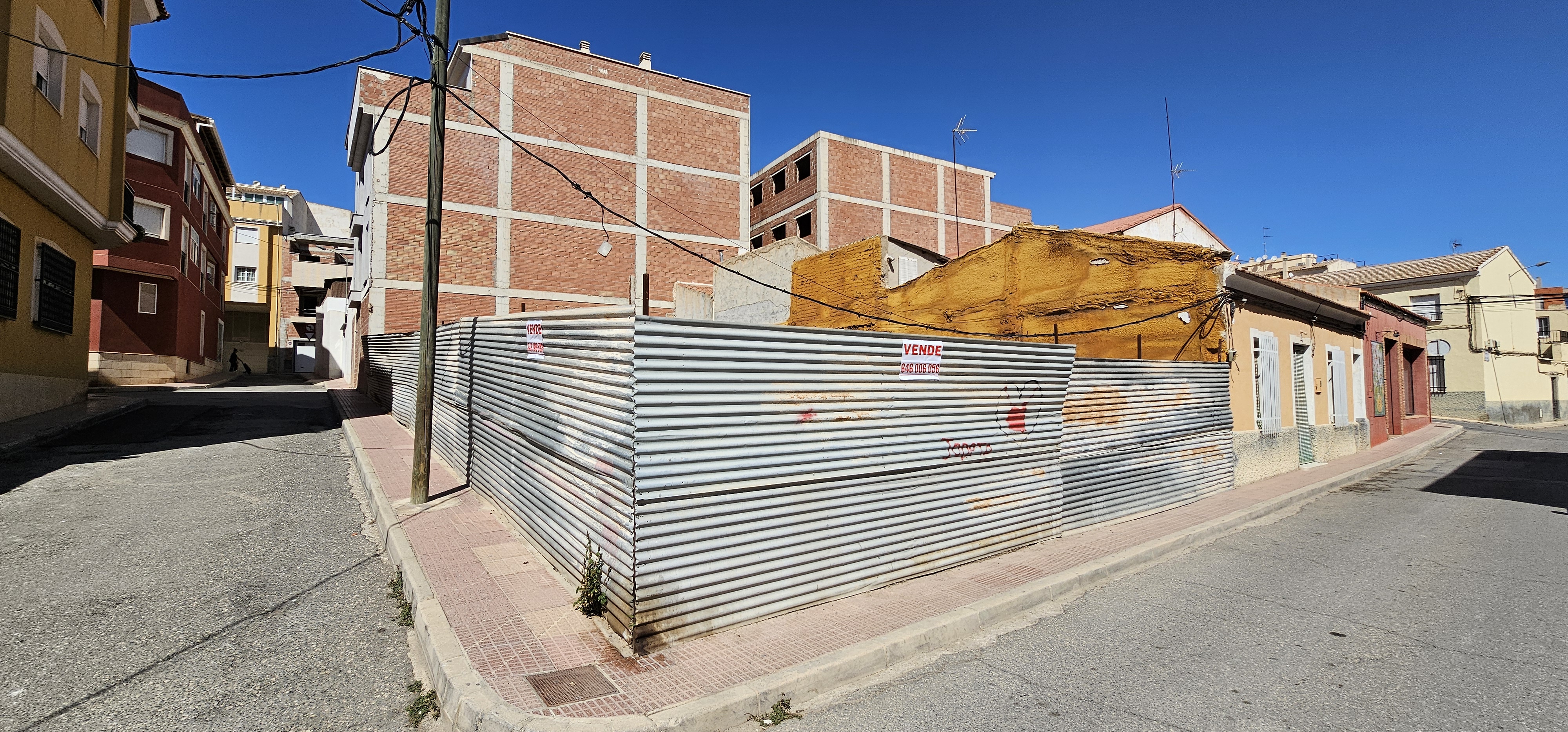 Venta Solar Urbano (La cerámica) Esquina