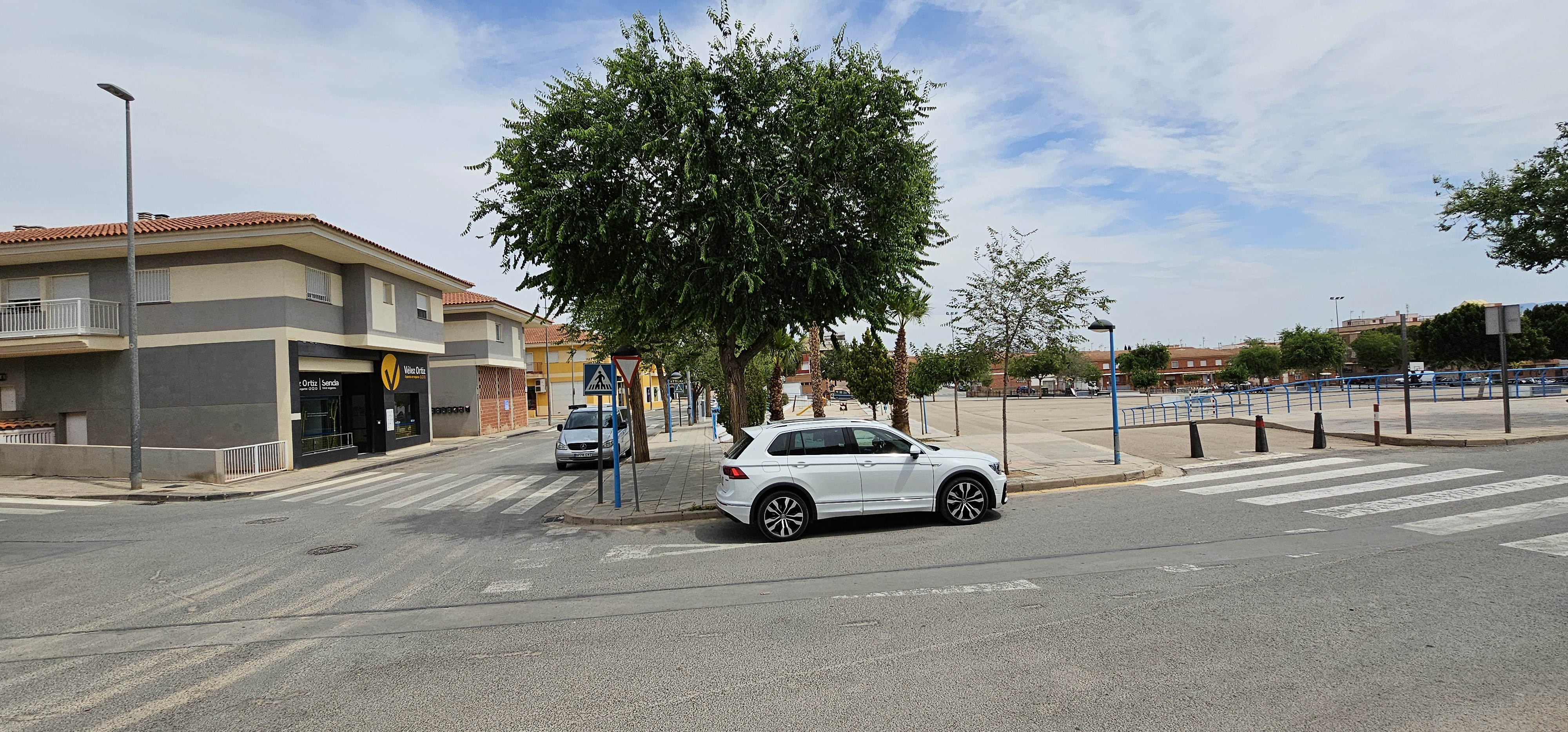Venta Local Comercial con Salida Humos en El Parral Totana - imagen 2