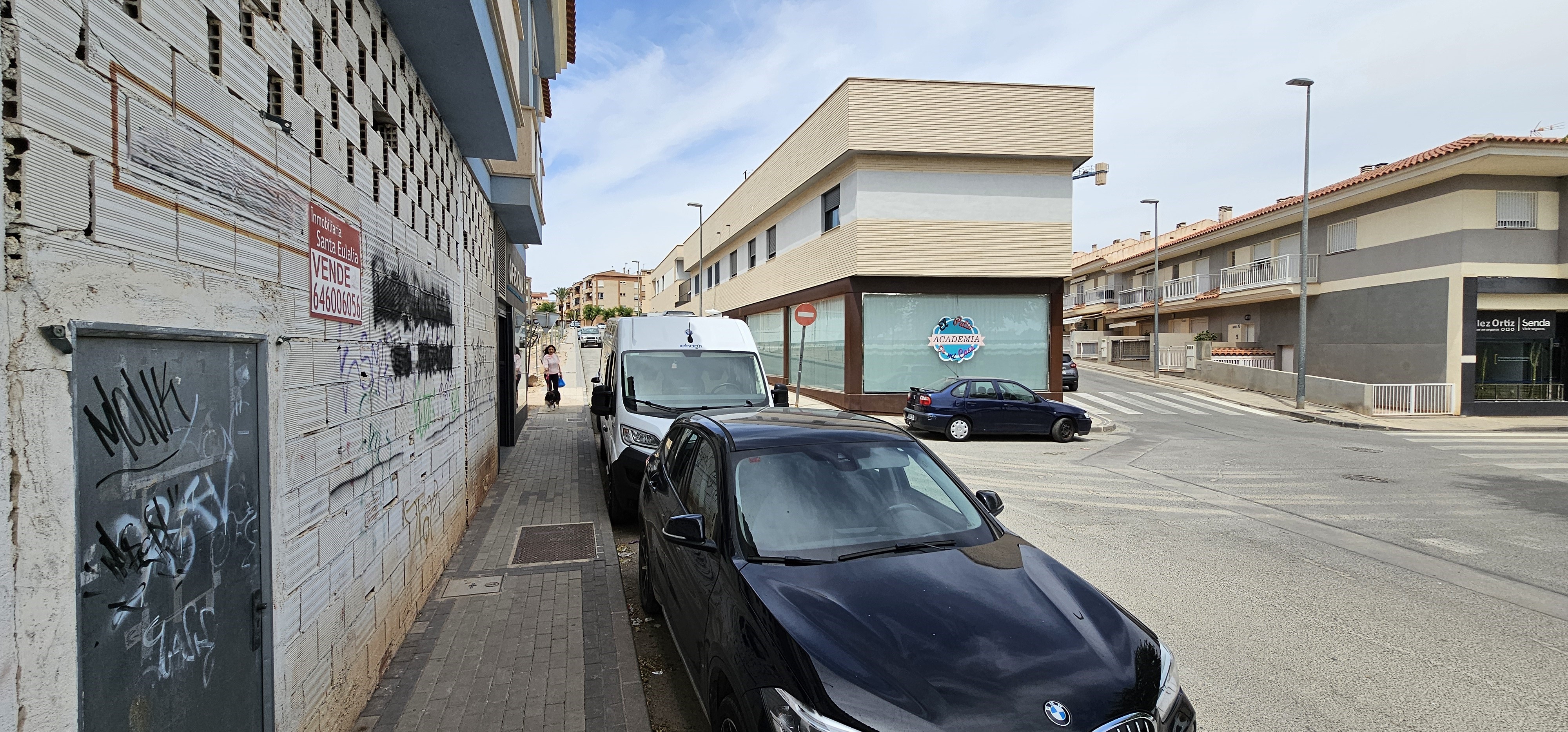 Venta Local Comercial con Salida Humos en El Parral Totana