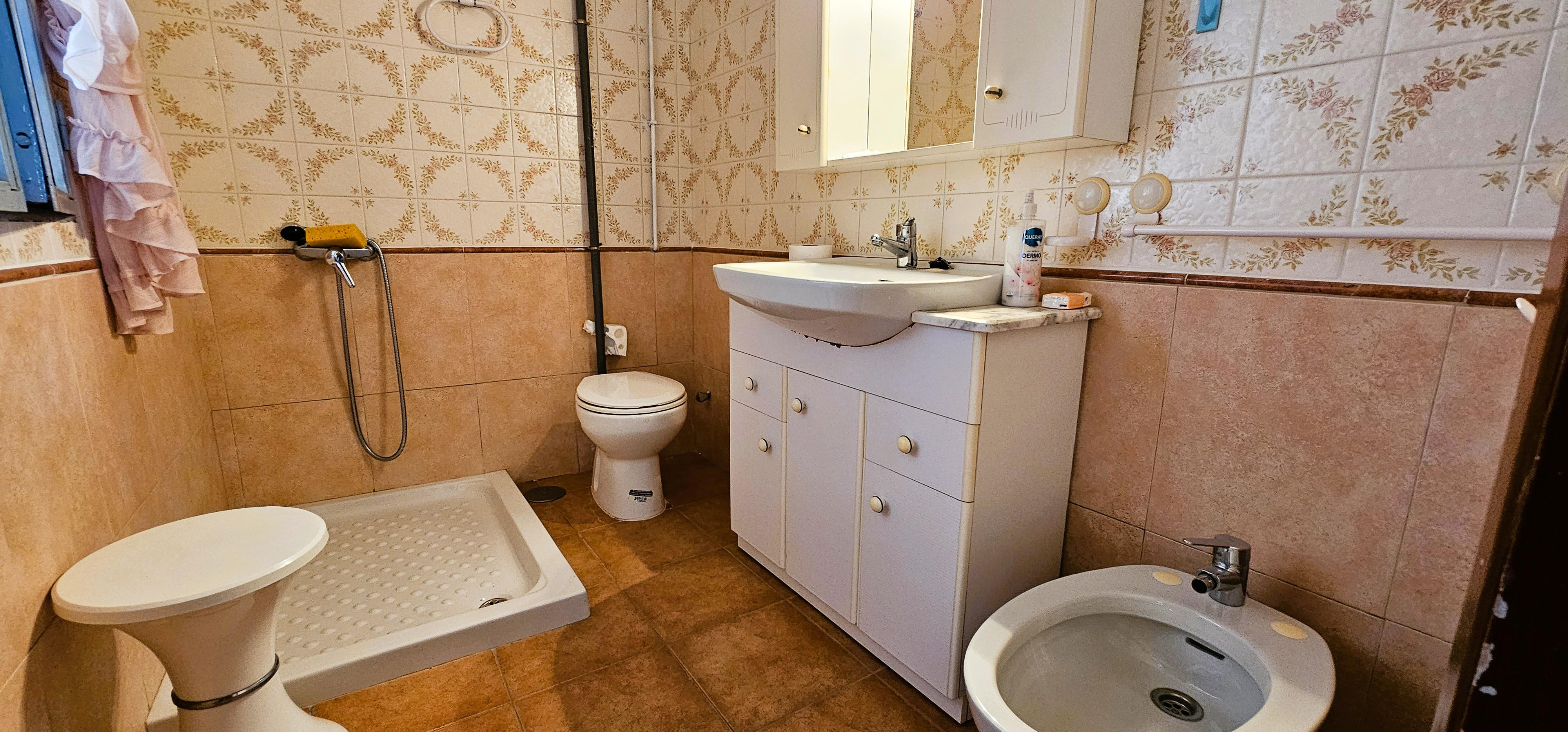 Venta Casa Adosa en Zarzadilla (Dos Casas y Local) - imagen 10