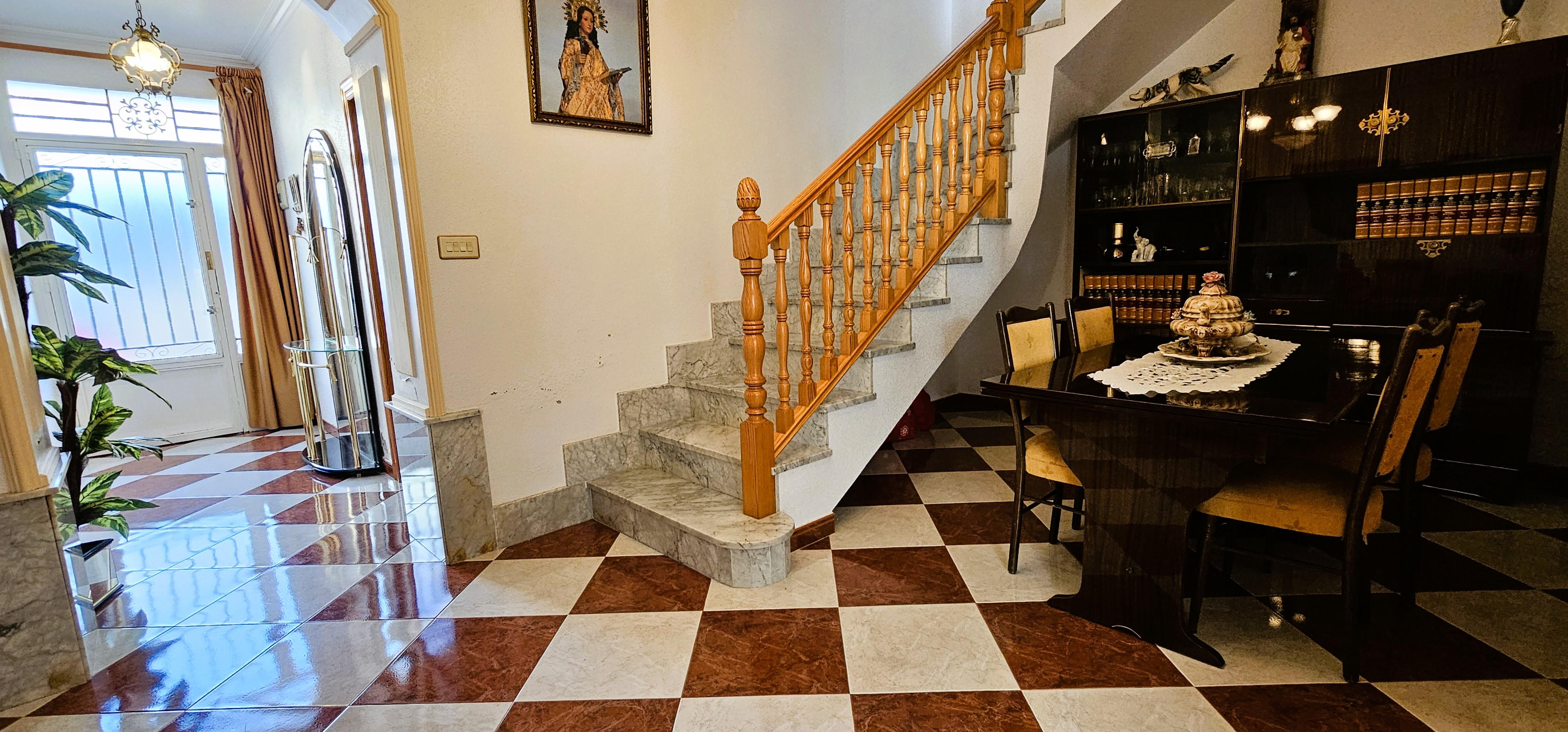 Venta Casa Adosada Reformada en Barrio Era Alta - imagen 8