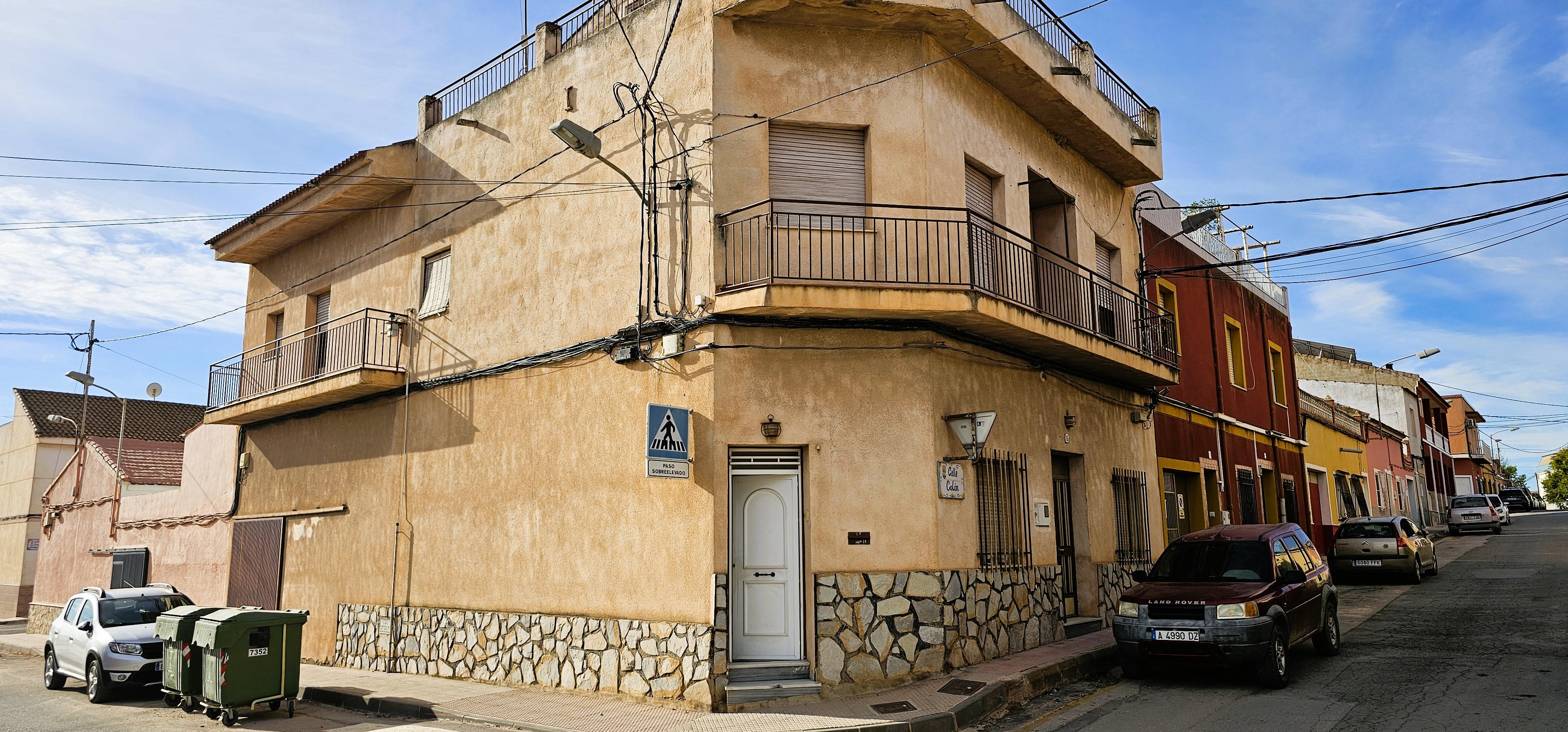 Venta Casa Adosada Esquina Barrio Las Peras Totana