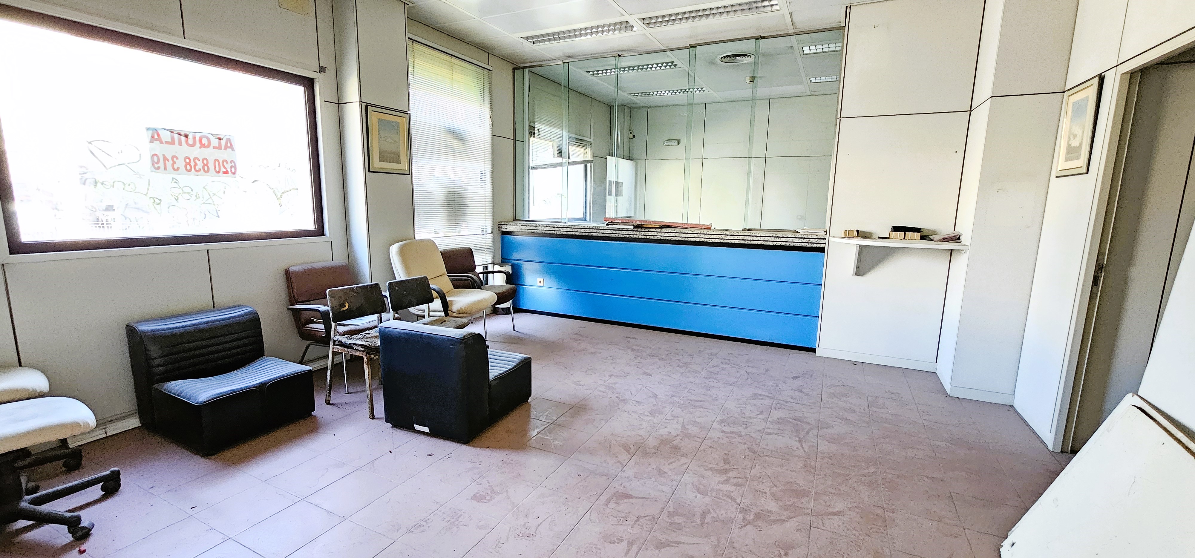Venta y Alquiler (Local Comercial) Rambla la Santa - imagen 2