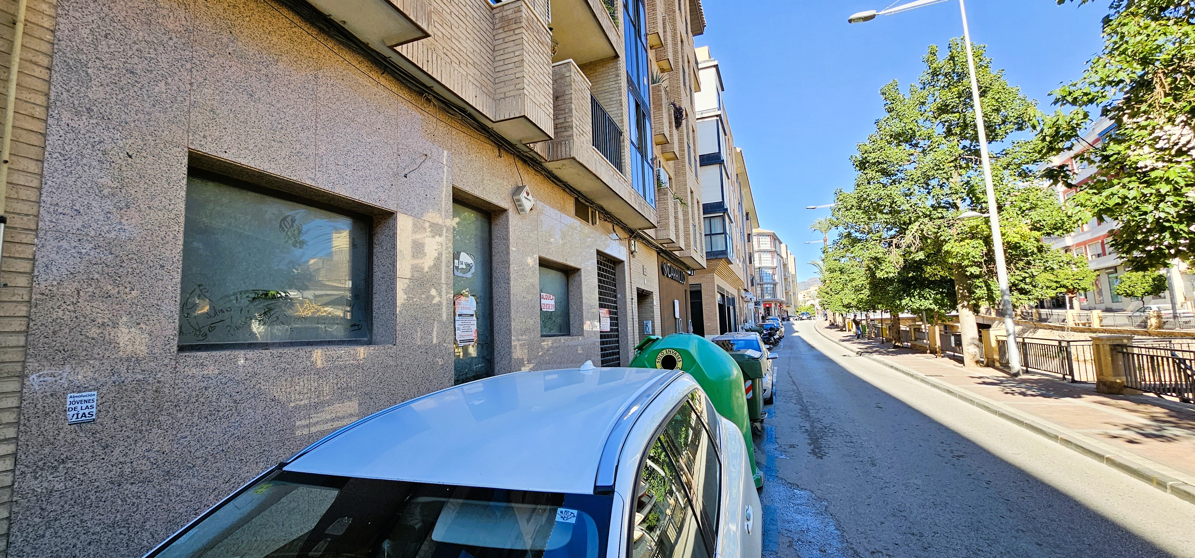 Venta y Alquiler (Local Comercial) Rambla la Santa