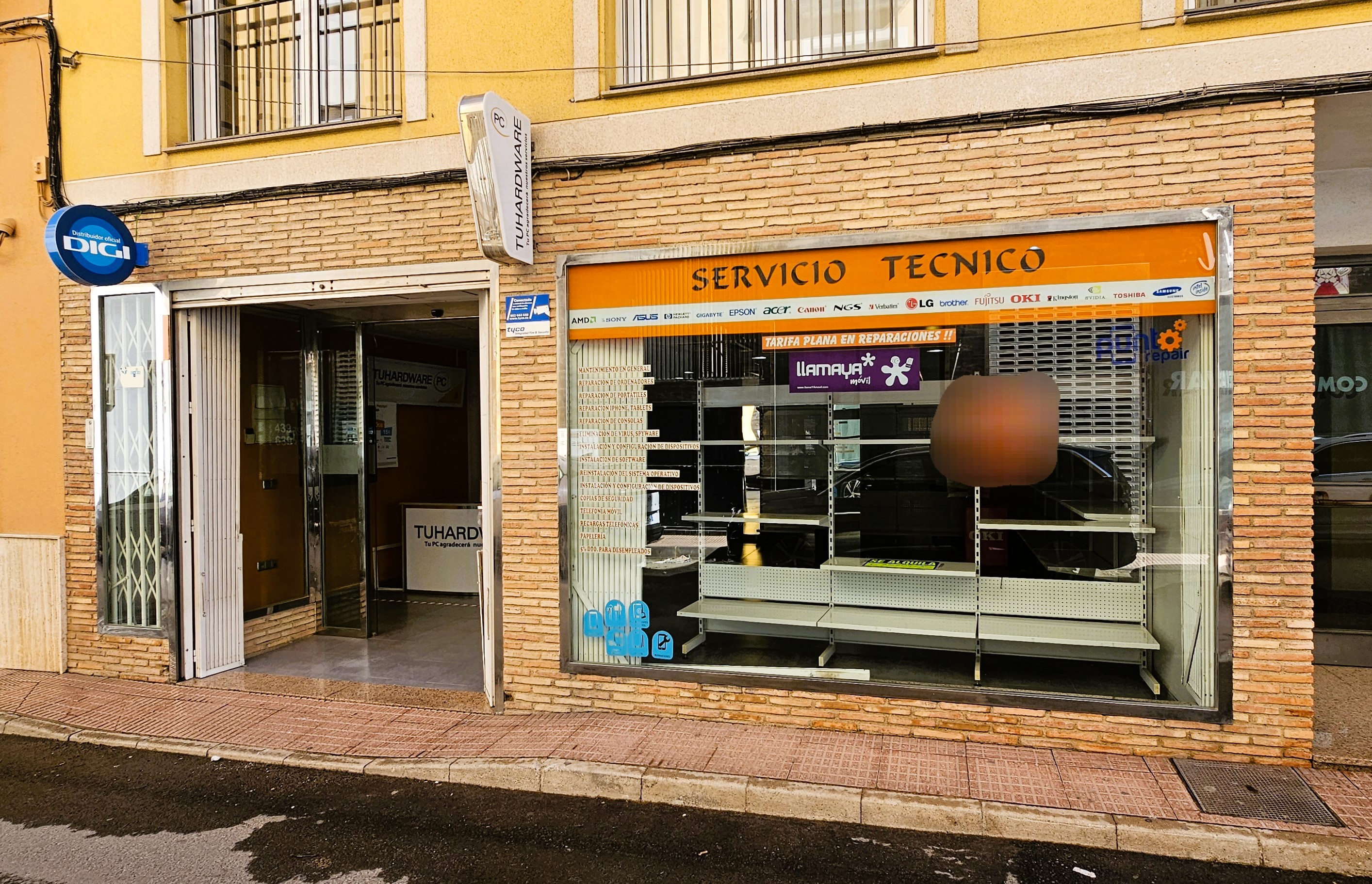 Alquiler Local en Barrio La Cerámica
