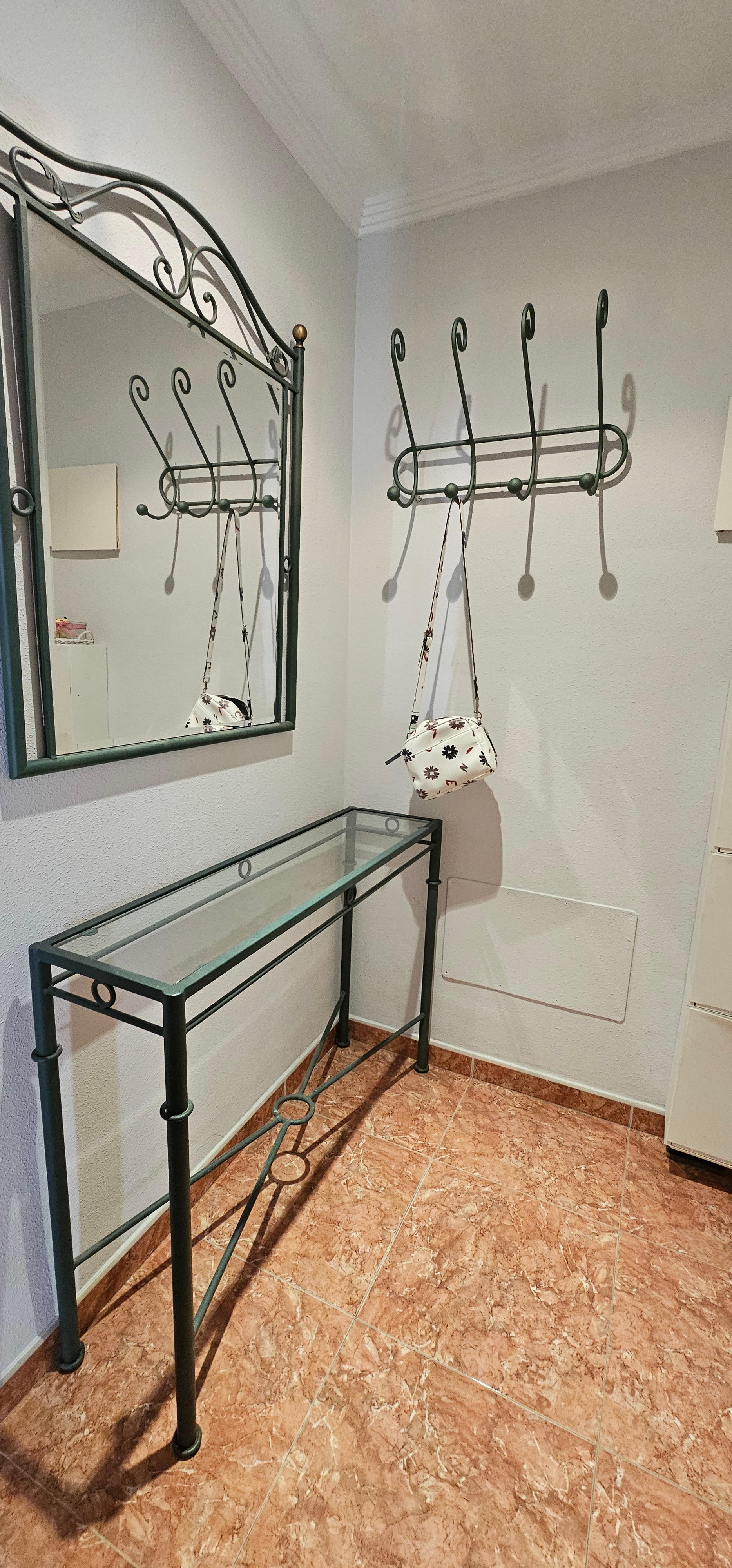 Venta Piso Barrio El Tirol Camilleri - imagen 11