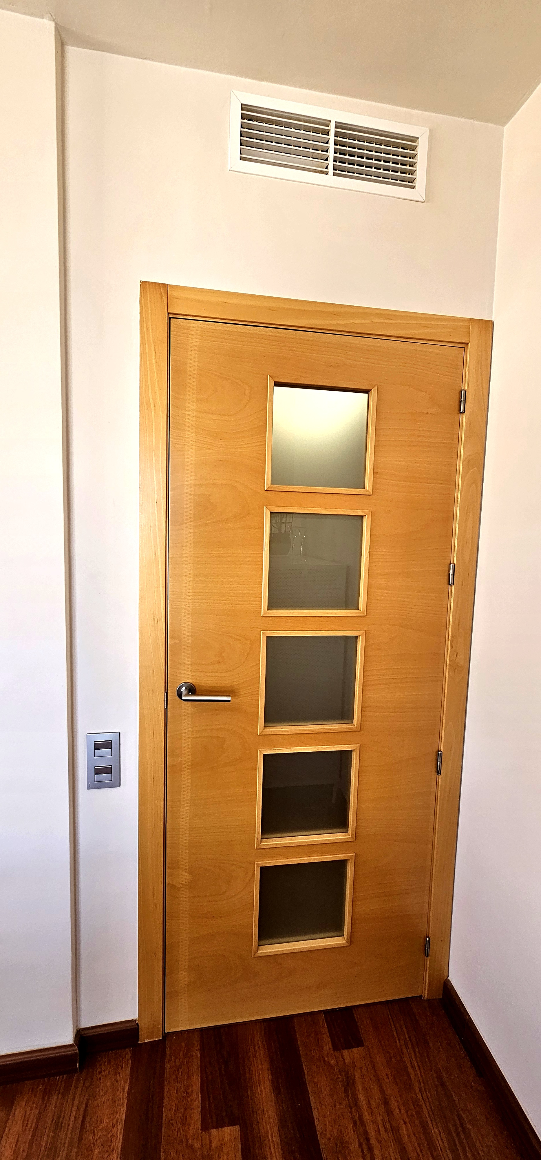 Venta Piso Semi-Nuevo con Garaje en el Centro de Totana - imagen 6