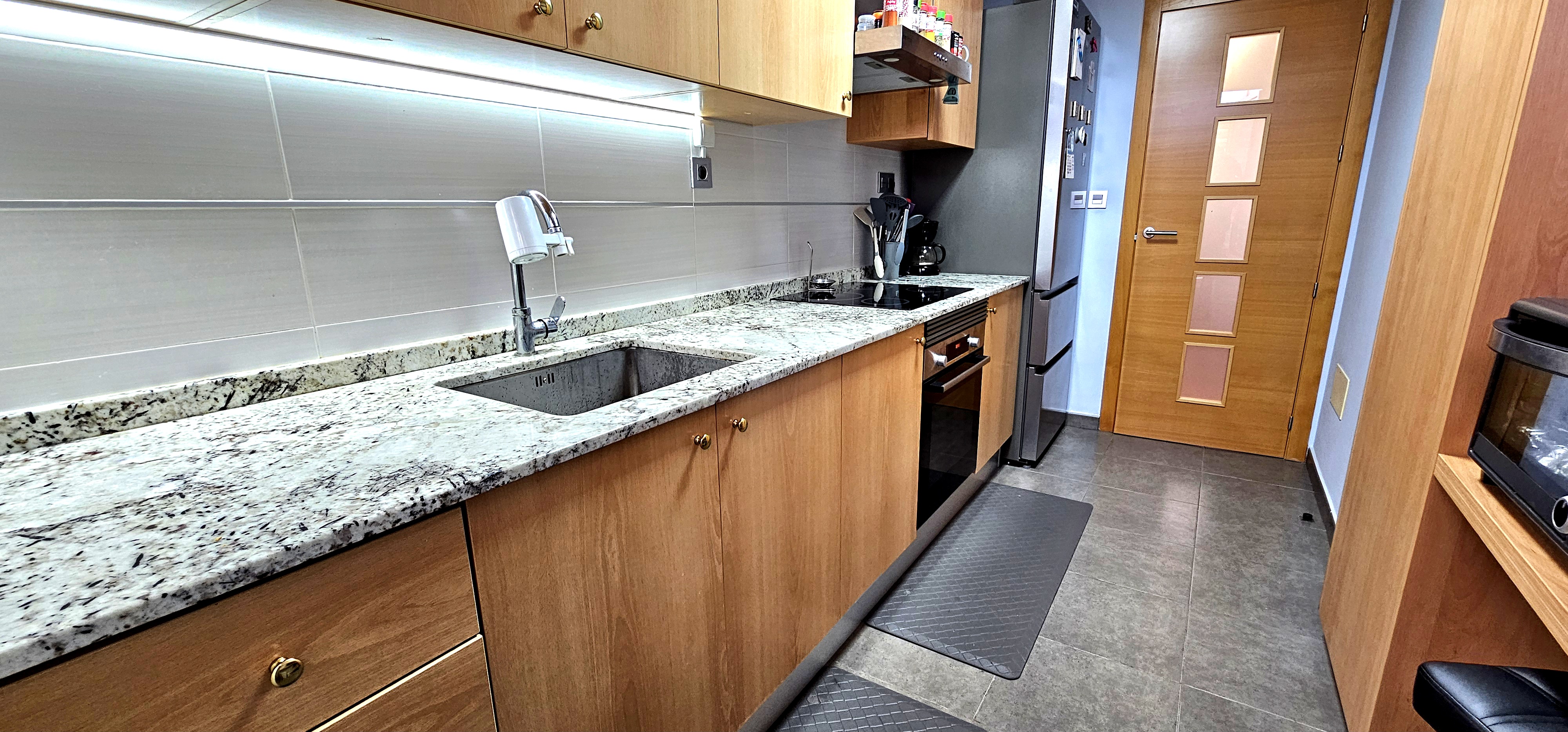 Venta Piso Semi-Nuevo con Garaje en el Centro de Totana - imagen 12