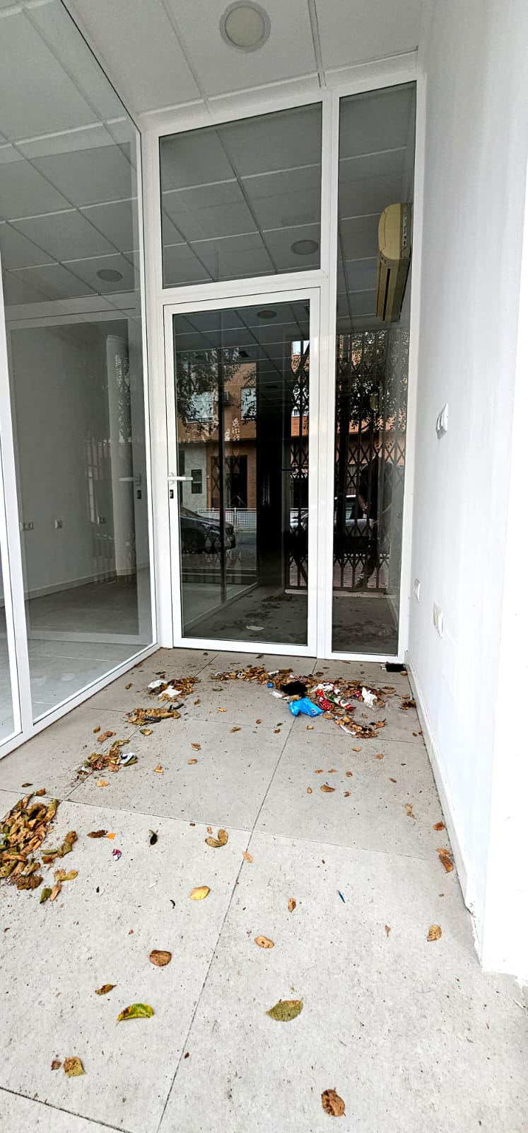 Local de alquiler en Calle Santomera Totana - imagen 4