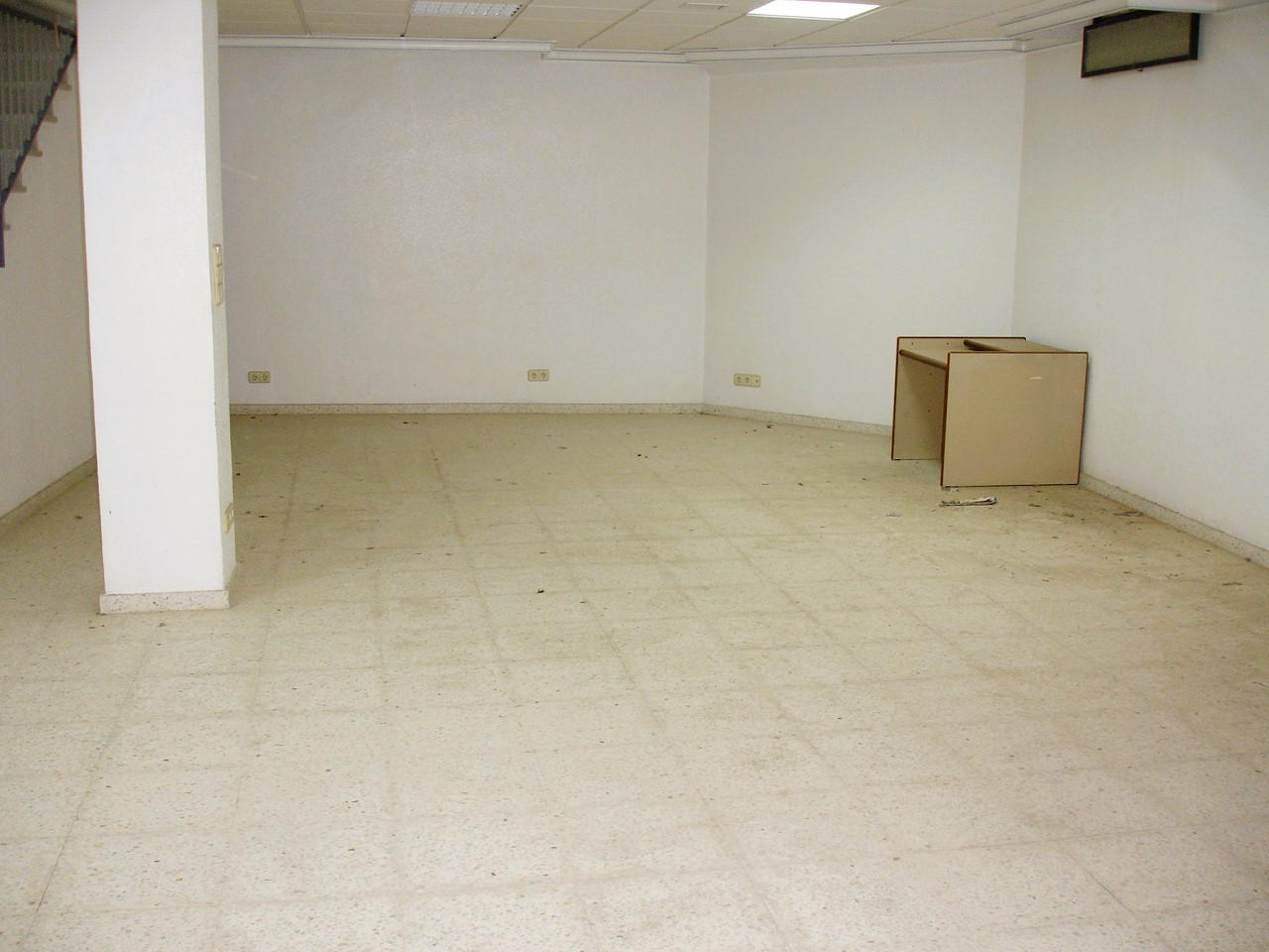 Venta Local Comercial en Avenida Santa Eulalia, Totana - imagen 2