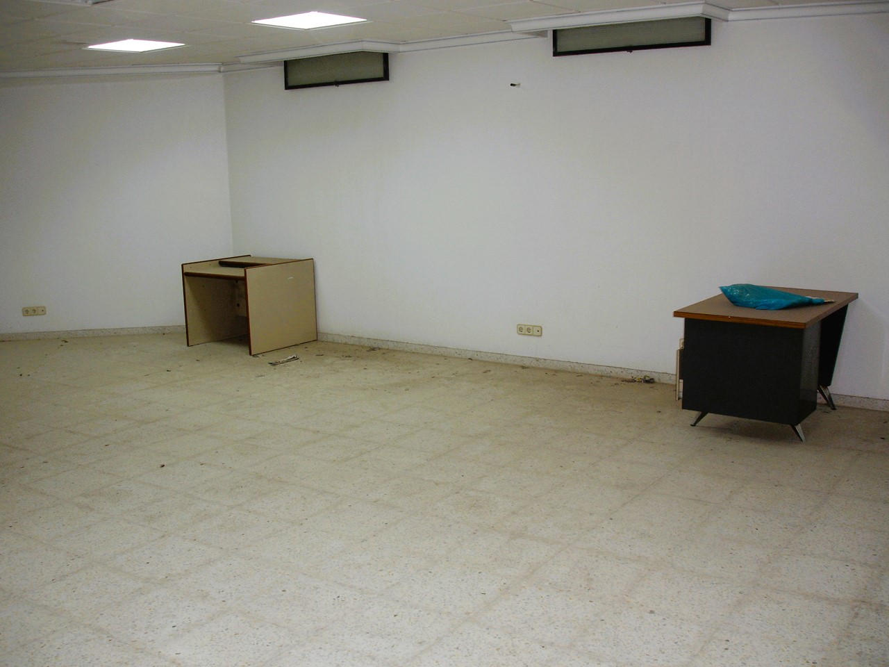 Venta Local Comercial en Avenida Santa Eulalia, Totana - imagen 4