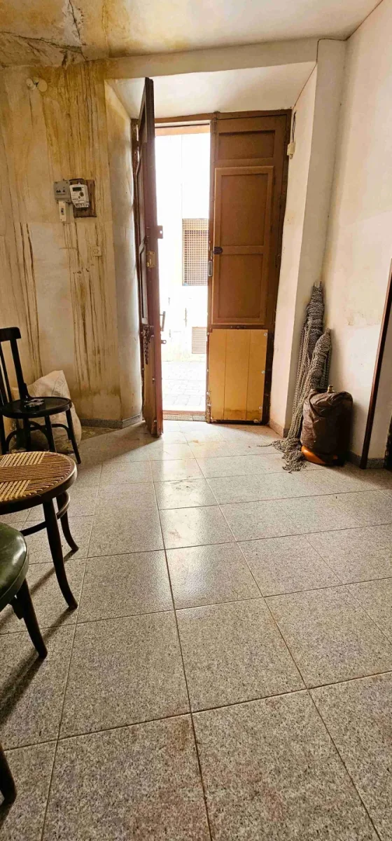 Venta Amplia Casa a Reformar en Totana - imagen 8