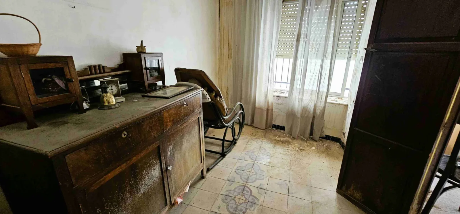 Venta Amplia Casa a Reformar en Totana - imagen 11
