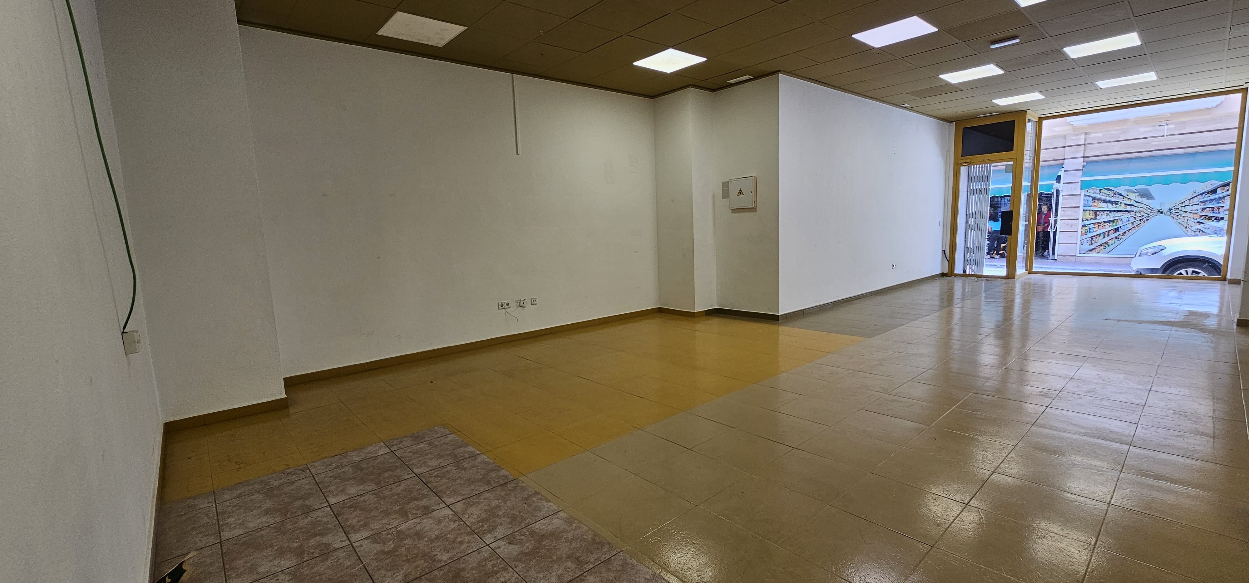 Venta Local Comercial Zona Glorieta, Totana - imagen 11