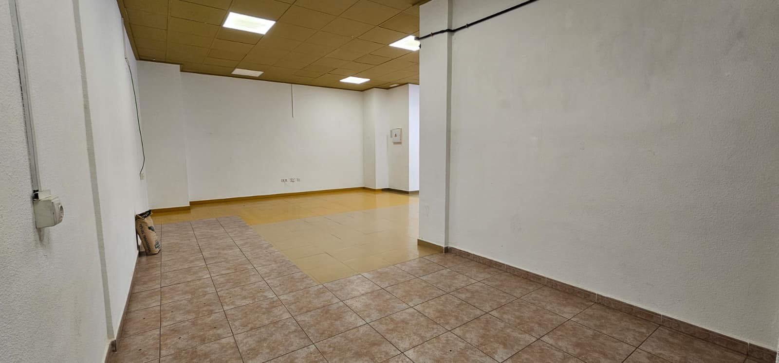 Venta Local Comercial Zona Glorieta, Totana - imagen 9