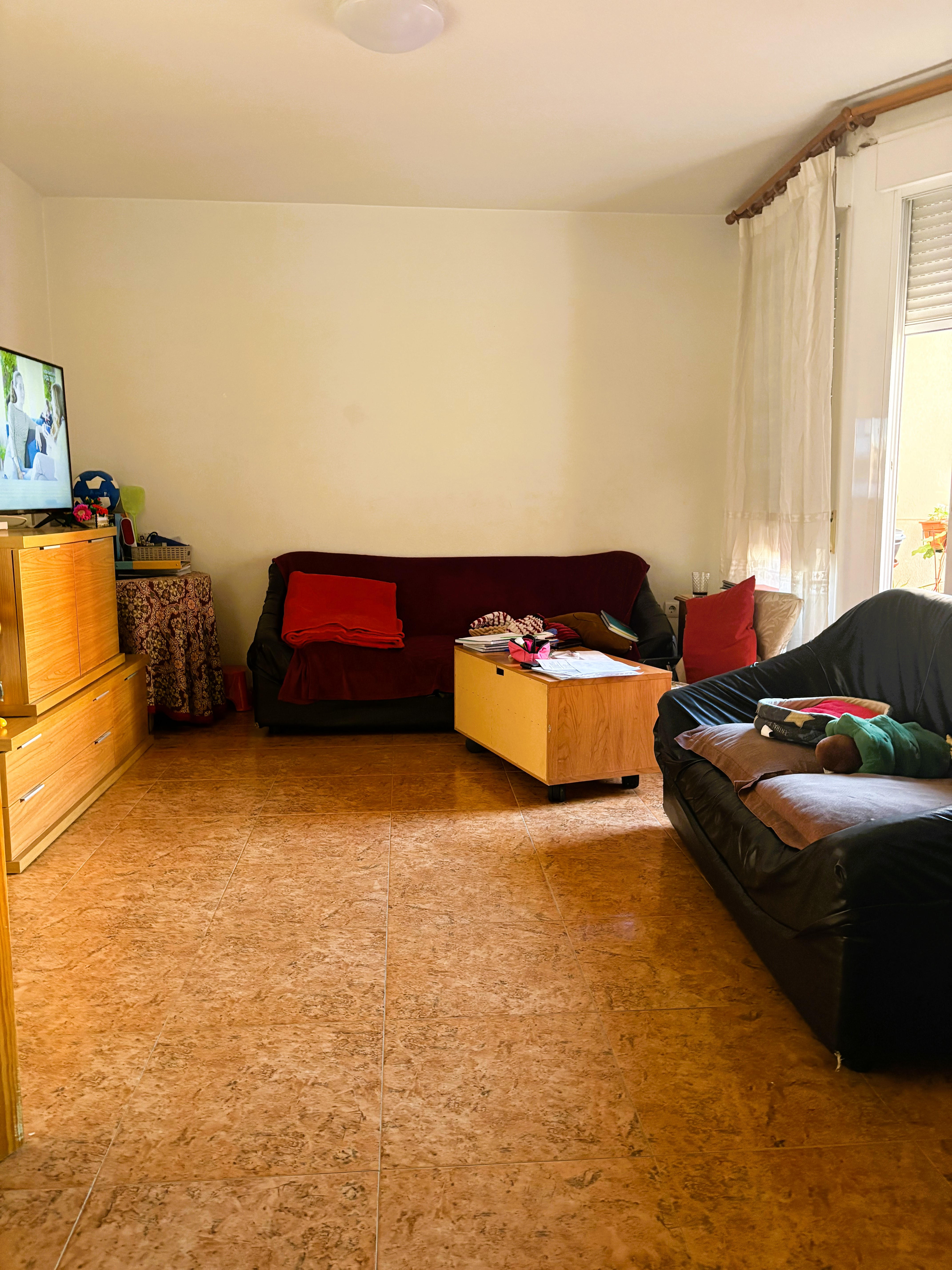 Venta Piso con Plaza de Garaje y Trastero en La Cerámica - imagen 2